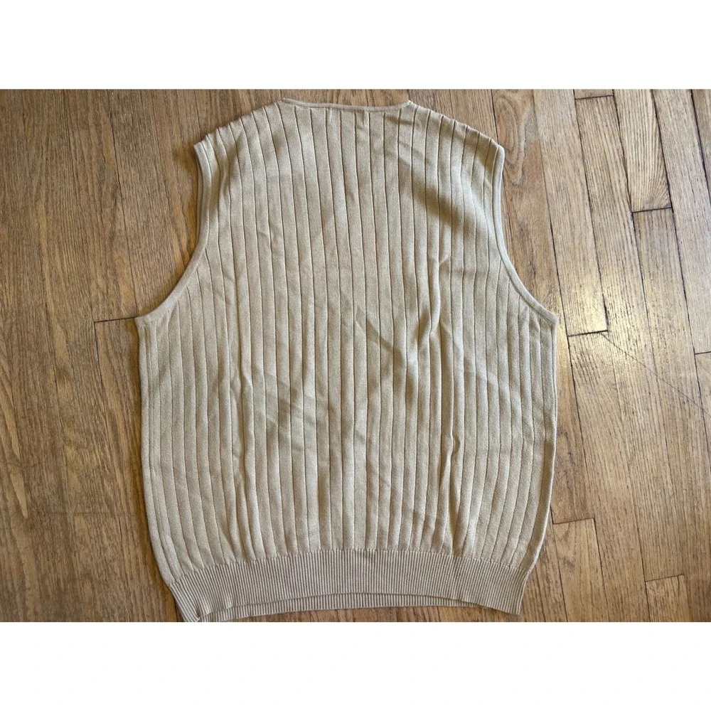 Claiborne sweater vest